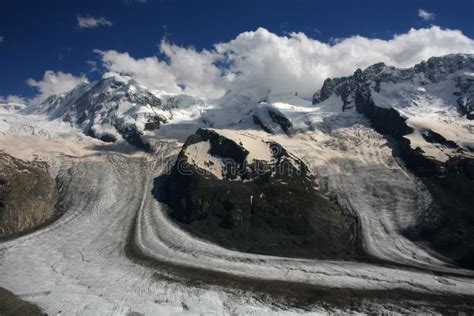 Ghiacciaio Sotto Monte Rosa Fotografia Stock Immagine Di Svizzera