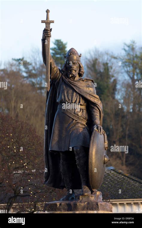 Hamo Thornycrofts Statue Of King Alfred The Great In Winchester At