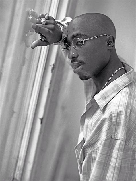 Pin By Lolol On Glasses In 2020 Tupac Pictures Tupac Tupac Shakur