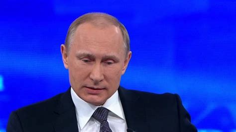 Putin Takes Calls On His Phone In With The Russian Public Bbc News