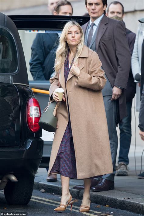 Sienna Miller Films Dramatic Scenes With Rupert Friend For New Netflix