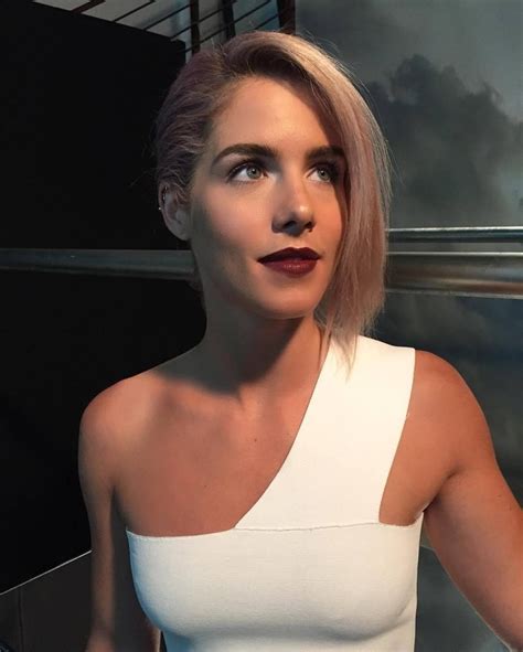 Picture Of Emily Bett Rickards