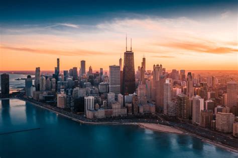 Chicago Skyline Stock Photos Pictures And Royalty Free Images Istock