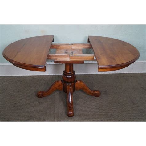 This picture of ethan allen round pedestal dining table is created as inspiration for you. Ethan Allen Country Crossings Round Pedestal Dining Table ...