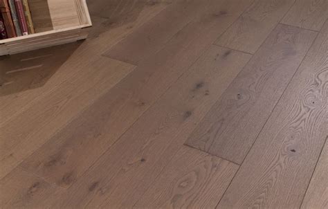 Wide Plank White Washed Gray Finish Oak Hardwood Flooring Wide
