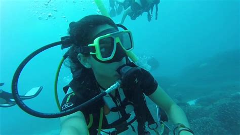 Scuba Diving At Lady Elliot Island Youtube