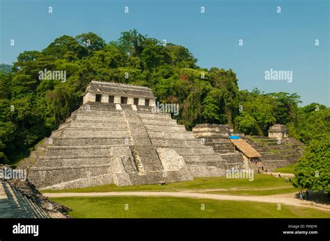 Temple Of The Inscriptions Palenque Hi Res Stock Photography And Images