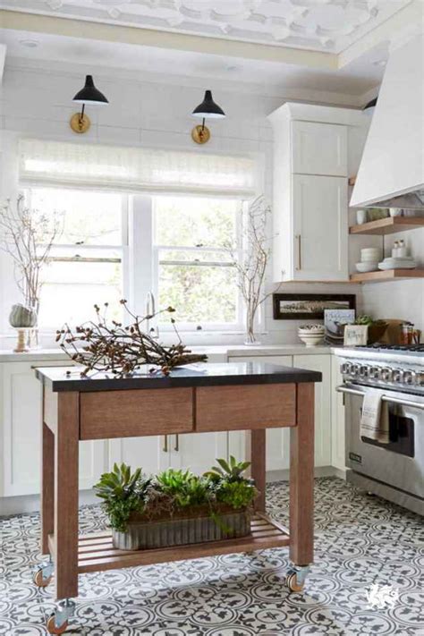 70 Tile Floor Farmhouse Kitchen Decor Ideas