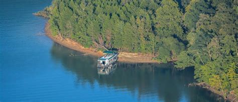 Percy priest dam, wolf creek dam, and center hill dam. Dale Hollow Lake Houseboat Rentals and Vacation Information