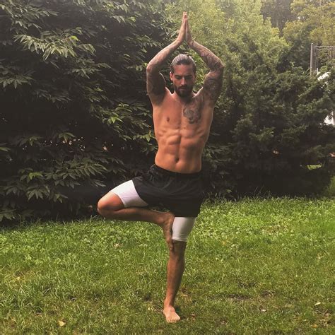 Although hair styling is important, it's often secondary, because even the messiest hairstyles need check here what is new there in the haircut world, select the ideas for your new cut and anticipate. MALUMA (@maluma) • Instagram photos and videos | Yoga for ...