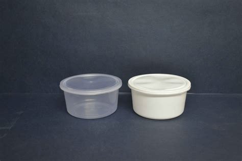 Attractive Colors Round 500ml Plastic Food Containers For Packaging