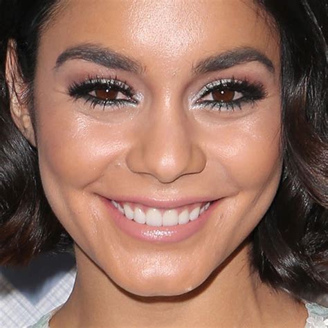 Vanessa Hudgens Makeup Photos Products Steal Her Style Hot Sex Picture