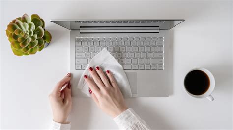 Back To The Office Tips For Keeping Your Workspace Clean
