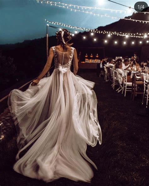 20 Creative Wedding Photography Ideas For Every Wedding