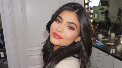 Kylie Jenners Best Cosmetics Industry Achievements Teen Vogue