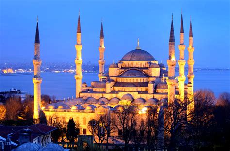 Que Horas São Agora Em Istambul Turquia