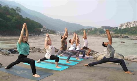 Best Online Rishikesh Yoga Retreat Center In India Omyogainternational