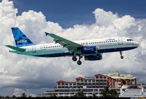 N613jb Jetblue Airways Airbus A320 At Sint Maarten Princess Juliana