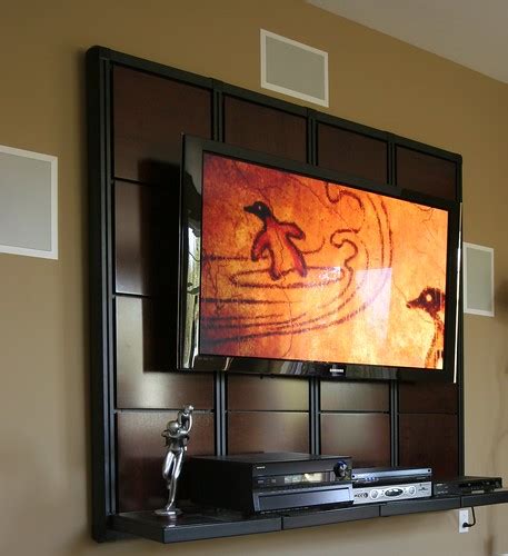 Mounted Samsung Tv In Wall Speakers By Karbon Home Theat Flickr