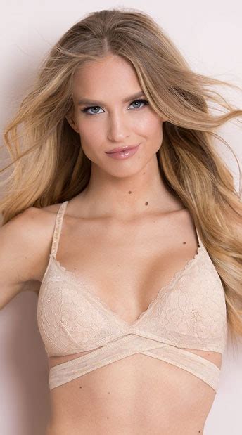 Yandy S The Elsa Nude Bralette Nude Lace Bralette Yandy Com