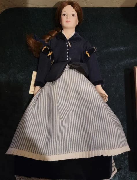 Vintage Hamilton Americas Colonial Heritage Dolls Collection Colleen