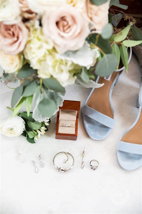 Maybe you would like to learn more about one of these? Zara Hare: Florist Chattanooga Tn Wedding : Florists In ...