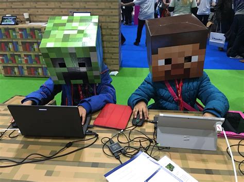 Maybe you would like to learn more about one of these? Aprendizaje basado en el juego con Minecraft: Education ...