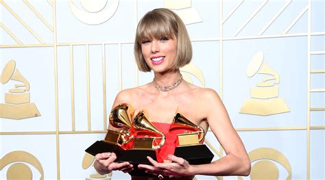 Taylor Swift Turns 27 Every Major Moment Of The Past Year Taylor