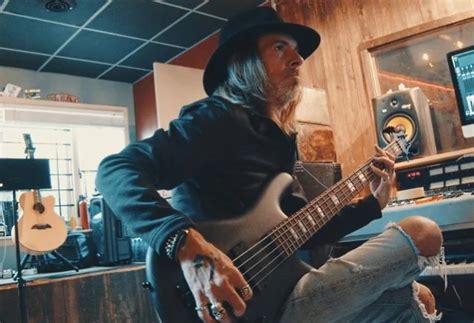 Ex Pantera Bassist Rex Brown Is Collaborating With ‘one Of The Best