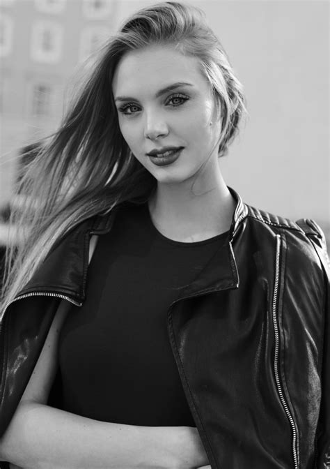 Nicole E Modelagentur München Hamburg Most Wanted Models Influencer