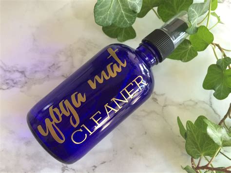Below is the most effective do it yourself yoga mat cleaner that can help you clean your mats and keep it fresh for your next yoga session. Diy yoga mat cleaner spray - All natural, with essential oils (With images) | Yoga mat cleaner ...