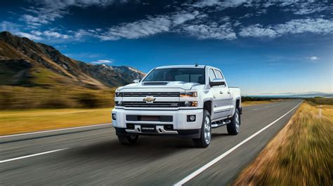 Chevrolet Silverado 2500 Hd Ltz Custom Sport Crew Cab 2018 4k Wallpaper