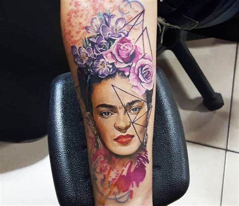 Woman With Flowers Tattoo By Renata Jardim Tattoo Girl Arm Tattoos Leg Tattoos Women Dream