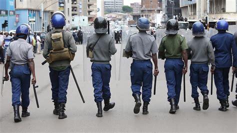 Bbc World Service Focus On Africa Zimbabwe Police Disperse Opposition Rally With Tear Gas