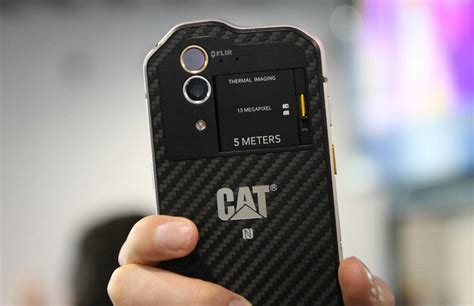 Robuuste Smartphone Cat S60 Verkrijgbaar Van Juni