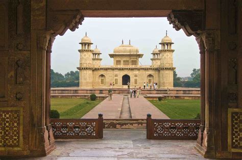 11 Places To Visit In Agra Beyond The Taj Mahal