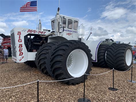 Worlds Largest Tractor Returns To Farm Progress Show Iowa