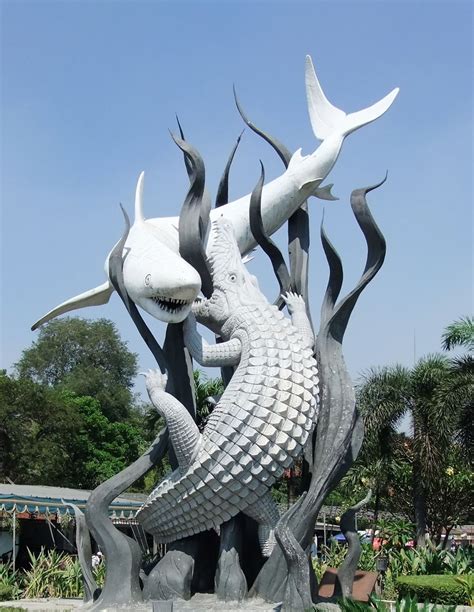 Surabaya Statue ITS Global Engagement