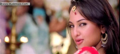 Sonakshi Sinha Naughty And Beautiful In Rowdy Rathore Bollywood Actress Cute And Beautiful