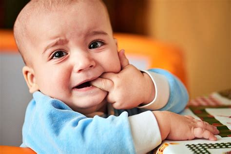 Teething In Babies Symptoms And Tips