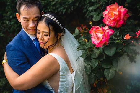 Emotive Fun Asian Wedding Photographer S2 Images