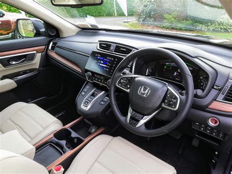 We did not find results for: The interior of the new Honda CR-V Hybrid - Changing Lanes