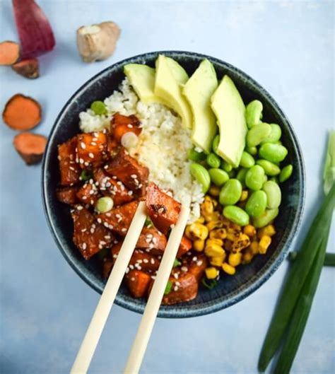 Asian lettuce wraps with teriyaki. Teriyaki Cauliflower Rice Bowls - Yup, it's Vegan