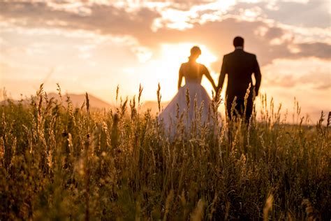 Spectacular Sunset Photography Worlds Best Wedding Photos
