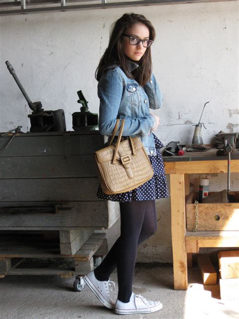 I am screaming, said one fan on twitter. Olympia C - H&M Jeans Jacket, H&M Navy Blue Dotted Dress ...