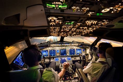 How Do I Become A Commercial Airline Pilot Pilot Career News