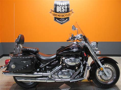 I ride 80% of the time by myself and the other 20% with my wife is on the back. 2005 Suzuki Boulevard C50T - VL800T for sale #84065 | MCG