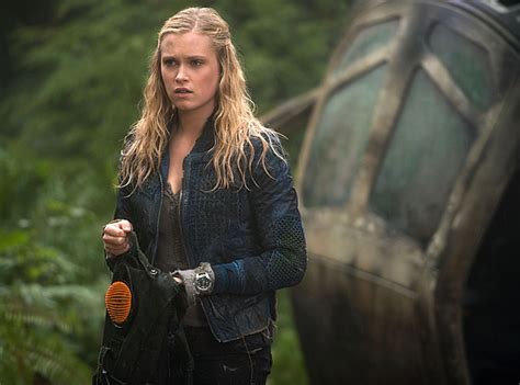 Eliza Taylor The 100 From Tvs Most Stunning Makeup Free Leading