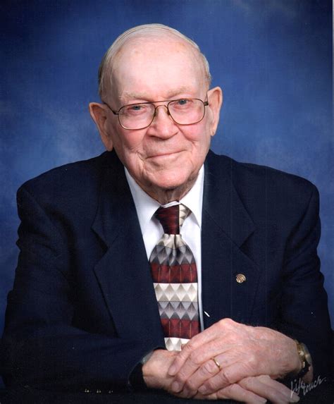 Clarence Holzmann Obituary - New Braunfels, TX
