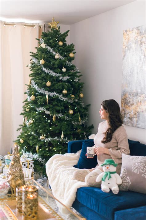 10 Easy Ways to Decorate Your House for the Holidays